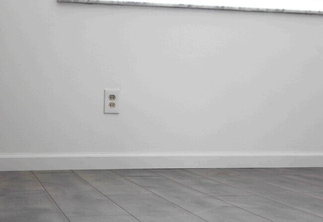 Bedroom - 445 Burcke Dr