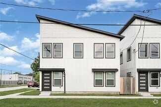 Building Photo - 124 Edgewood St