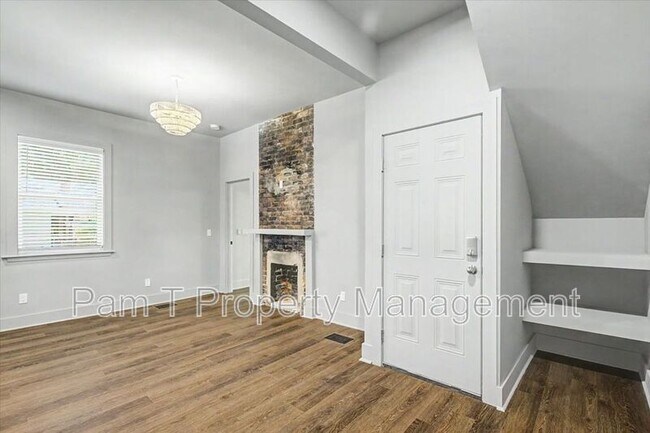Foto del edificio - 638 E 37th St