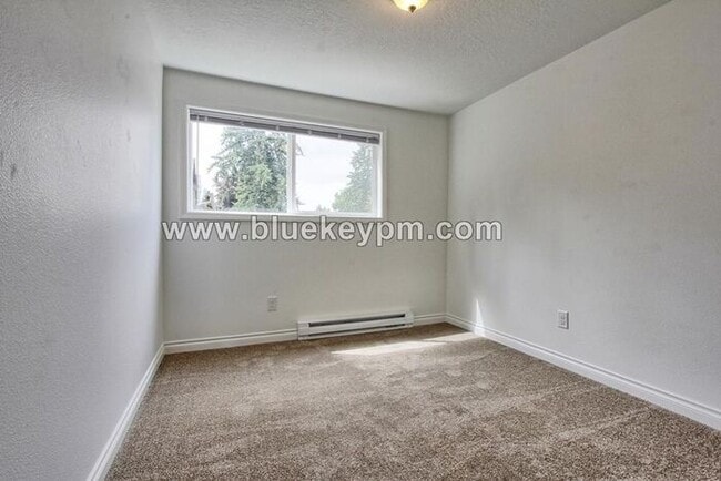 Photo - 2 Bed, 1 Bath Unit #12 at Pine Grove Apts for $1395 Per Month on St. Johns Road