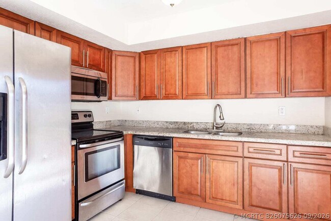 Building Photo - 441 Dionne Dr