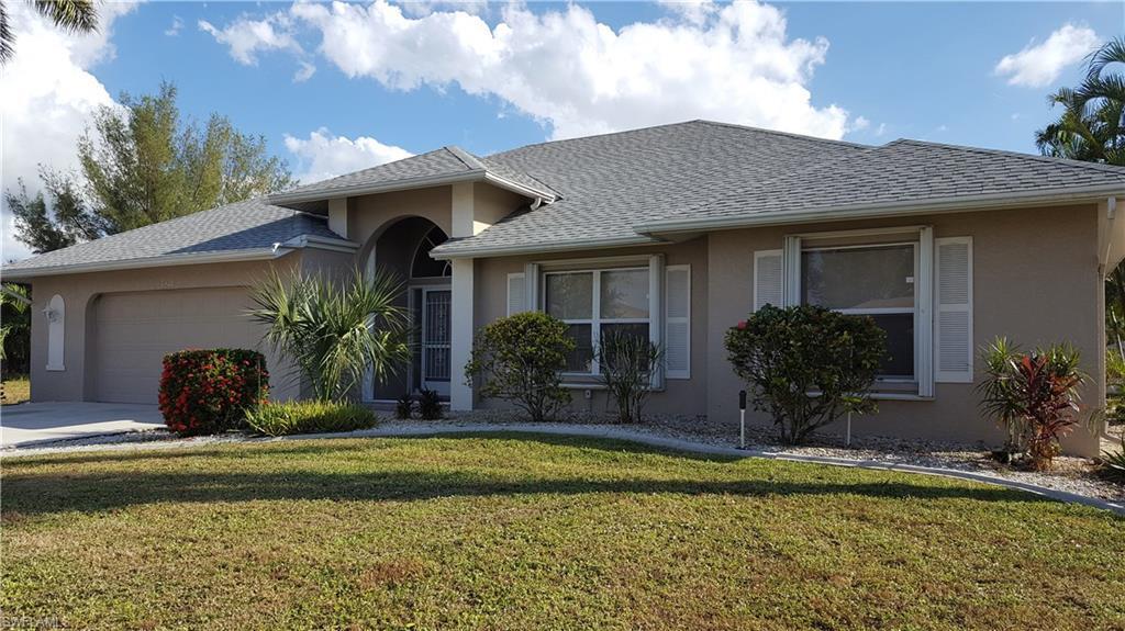 Primary Photo - Gulf access Pet Friendly Pool home in SW C...