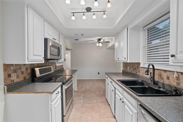 Building Photo - 1304 Bradley Ct