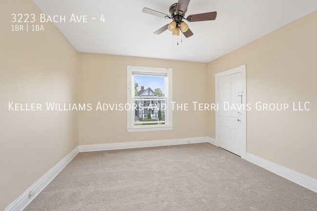 Building Photo - 3223 Bach Ave