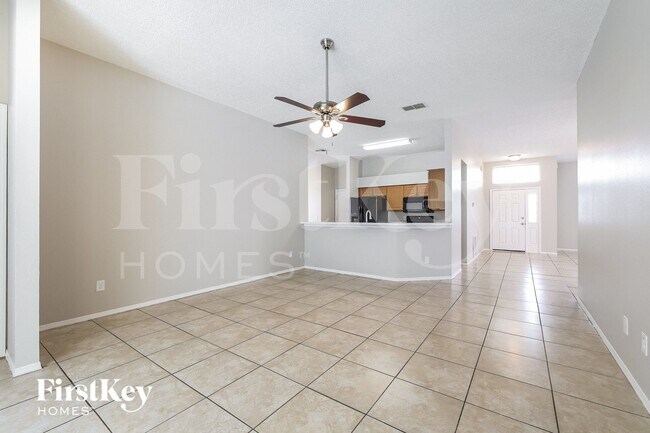 Foto del edificio - 2639 Chatham Cir
