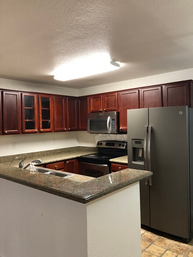 Shared Kitchen - 404 Dempsey Rd #104