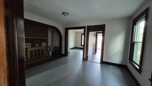 Foto del edificio - 34 Cambridge Ave