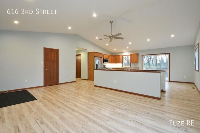 Foto del edificio - 616 N 3rd St