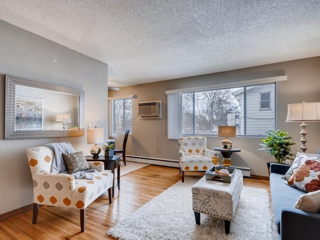 Foto del edificio - Whittier Flats - 3105 Pleasant