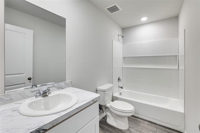 Foto del edificio - 829 Eagles Nest Dr