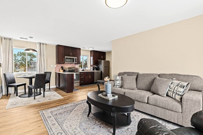 Foto del edificio - 18340 Mesle St