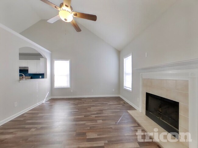 Building Photo - 7205 Brittany Way