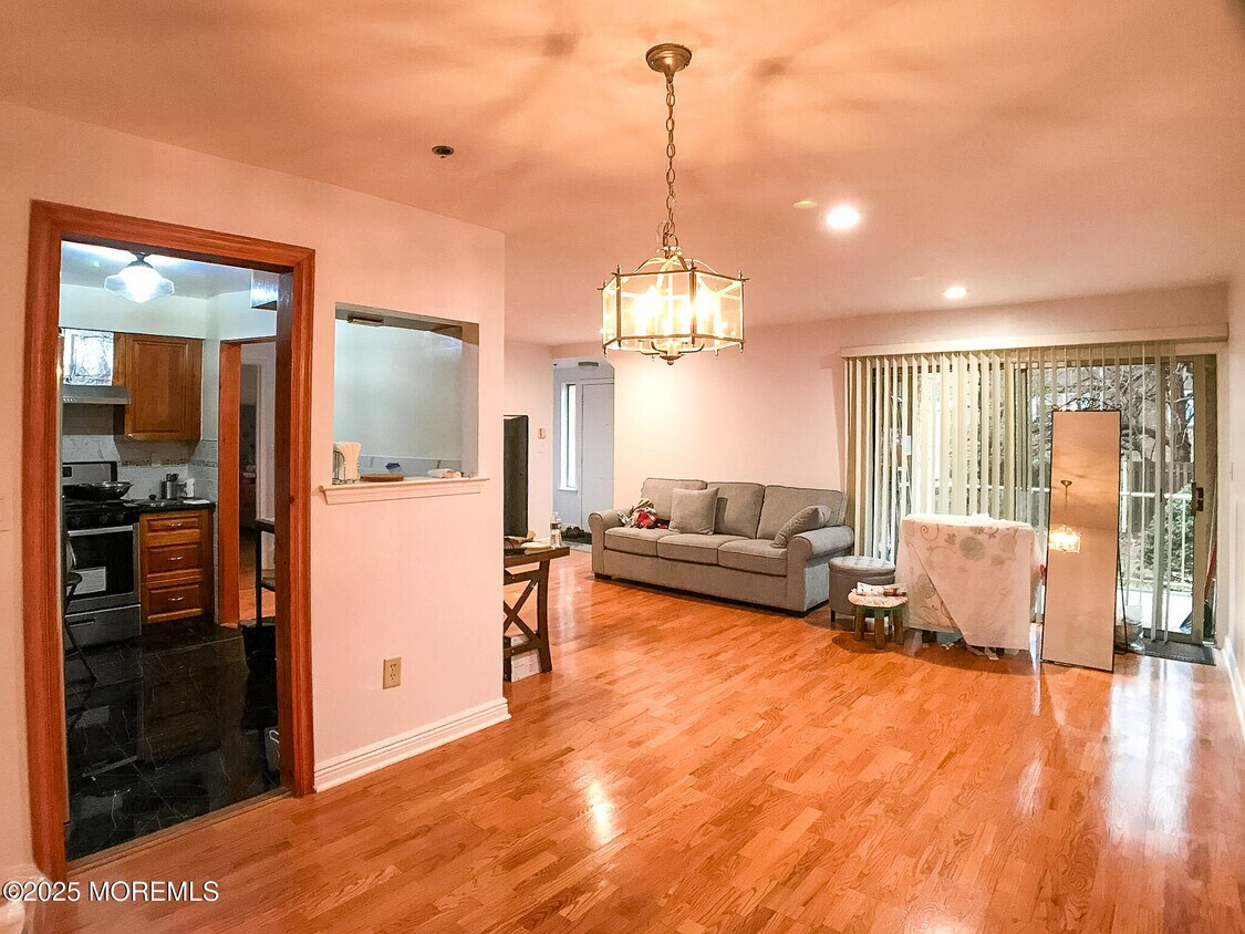 Foto del edificio - 404 N Lafayette Rd