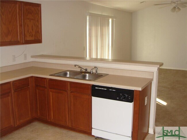 Building Photo - 6 Stemson Way