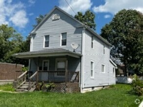 Building Photo - 1305 Curtis St