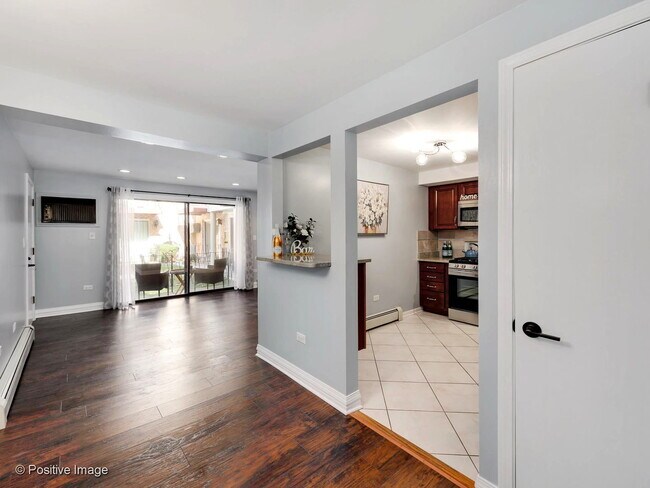 Building Photo - 5343 N Delphia Ave