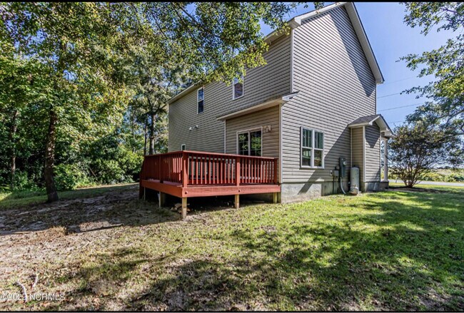 Foto del edificio - 245 Chadwick Acres Rd