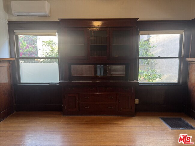 Foto del edificio - 224 N Louise St