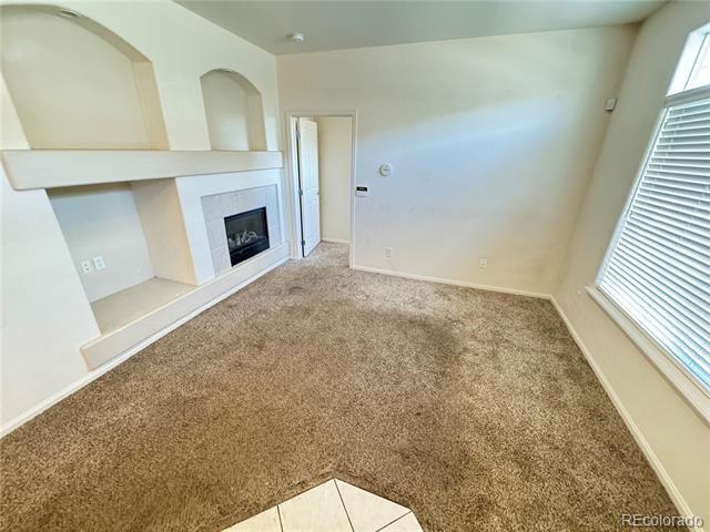 Building Photo - 474 Black Feather Loop