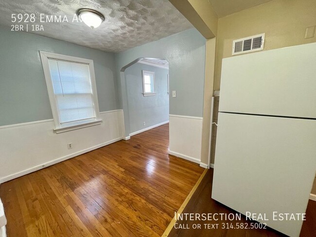 Building Photo - Updated North City Home on Dead End Street
