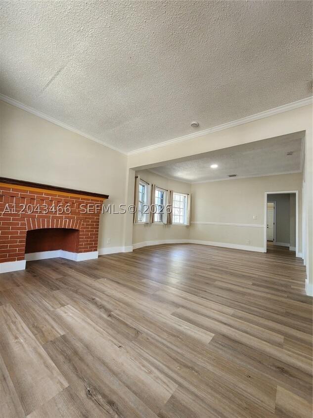 Building Photo - 103 NW 35th St