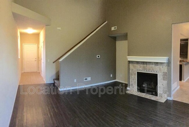 Building Photo - 5120 Veronica Dr