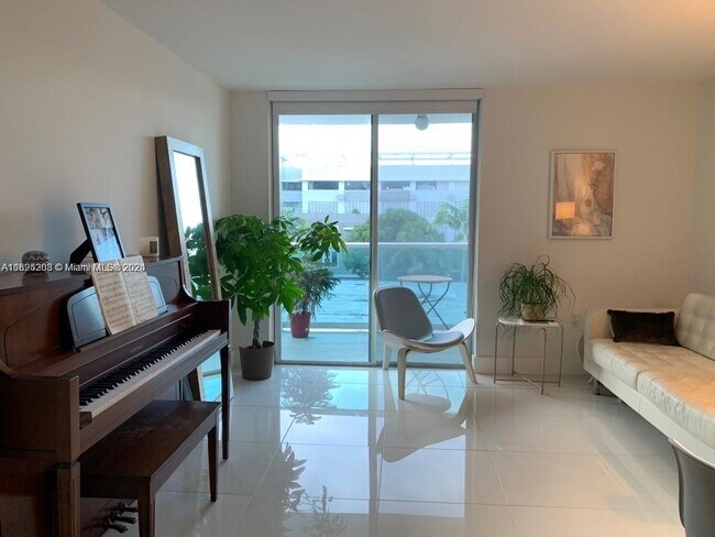 Foto del edificio - 1035 West Ave