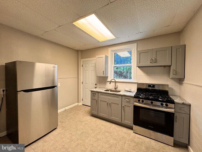 Foto del edificio - 5439 Hunter St