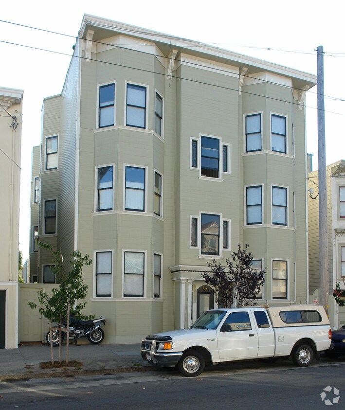 Foto del edificio - 738 6th Ave