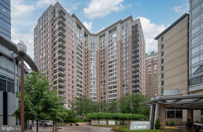 Foto del edificio - 851 N Glebe Rd