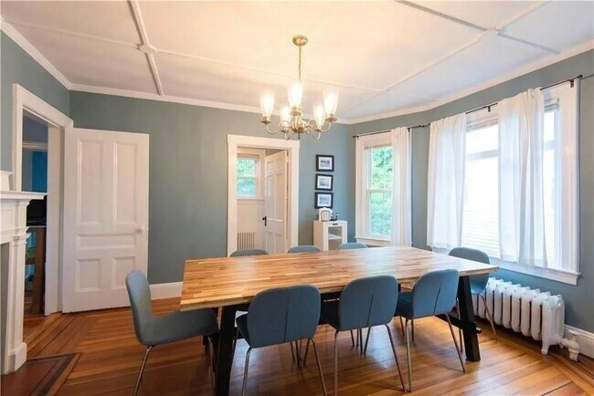 Foto del edificio - 20 Carroll Ave