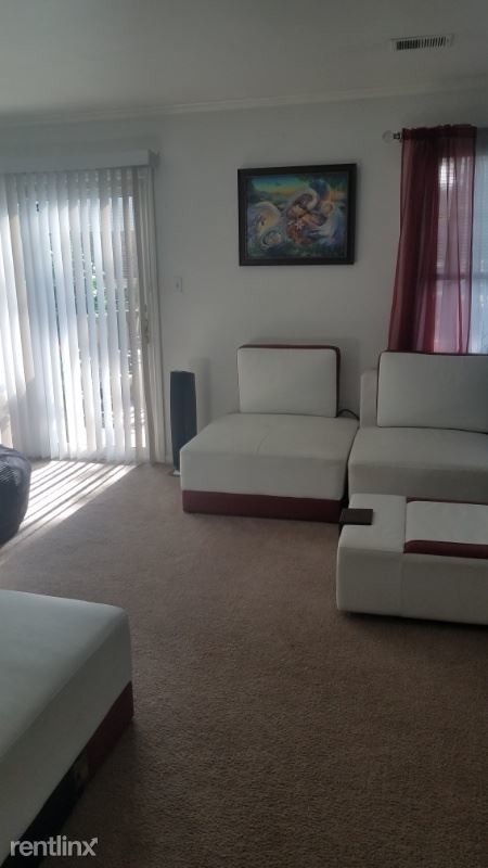 Foto del edificio - 8800 Discovery Blvd