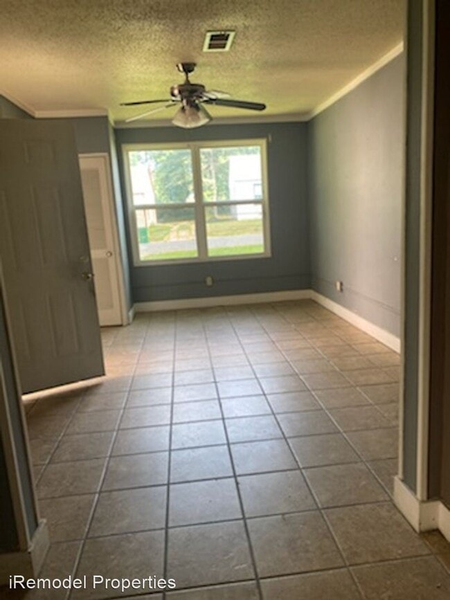 Building Photo - 1 br, 1 bath House - 125 College Park Circle