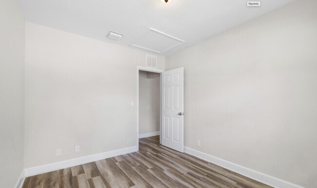 Foto del edificio - 409 50th St
