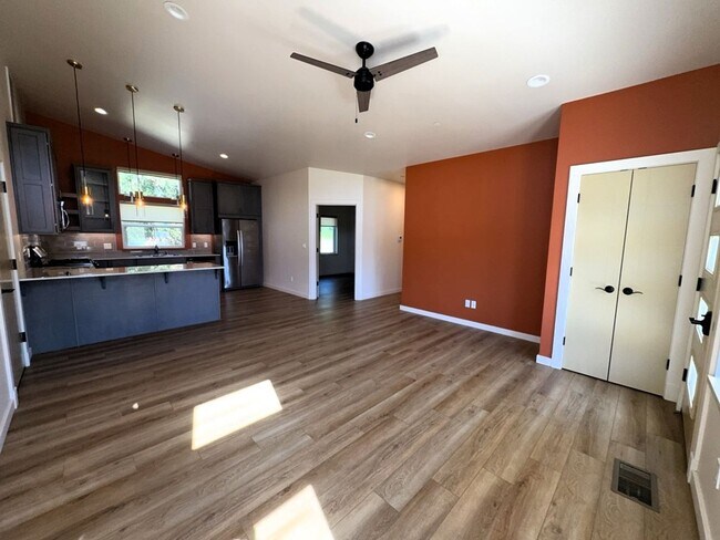 Building Photo - Senior Living Community (55+) - Built In 2...