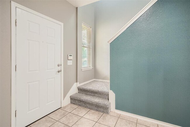 Building Photo - 9020 Stambourne St
