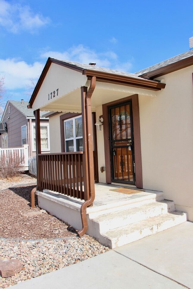 Building Photo - Charming Old North End Rancher