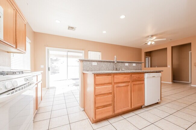 Foto del edificio - 5421 Sea Water Way