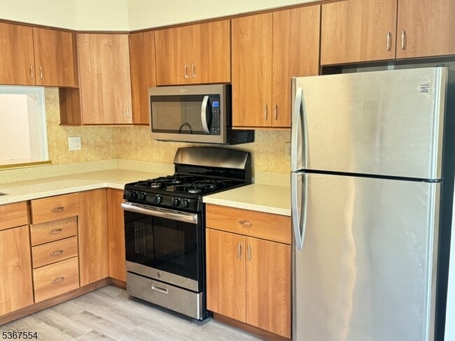 Building Photo - 3606 Cricket Cir
