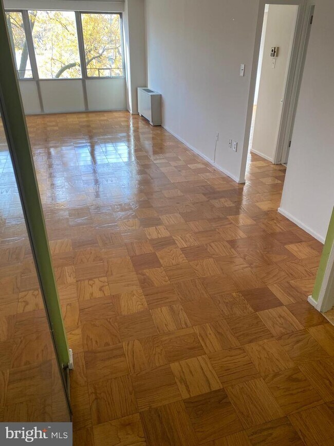 Foto del edificio - 1311 Delaware Ave SW