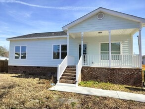 Building Photo - 805 Spruce St