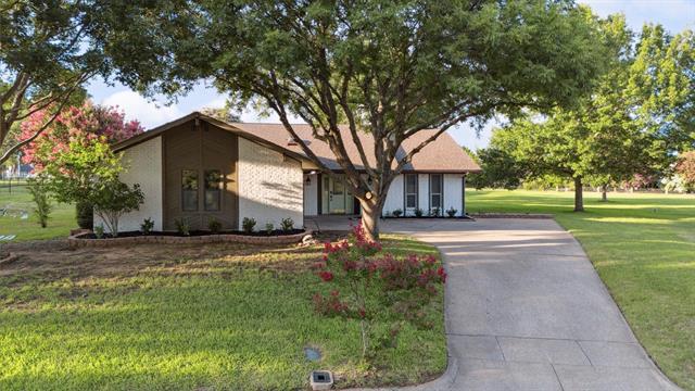 Building Photo - 1308 Clubhouse Ct