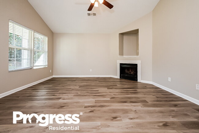 Building Photo - 229 Whistle Way