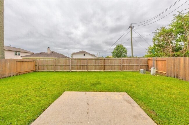 Building Photo - 5322 Fairtide Dr