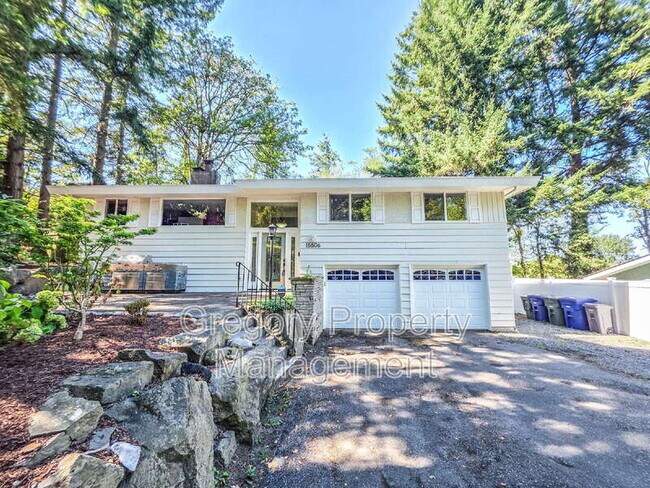 Building Photo - 15506 Juanita Dr NE
