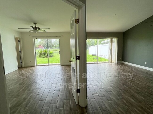 Building Photo - 7931 Merrimac Cove Dr