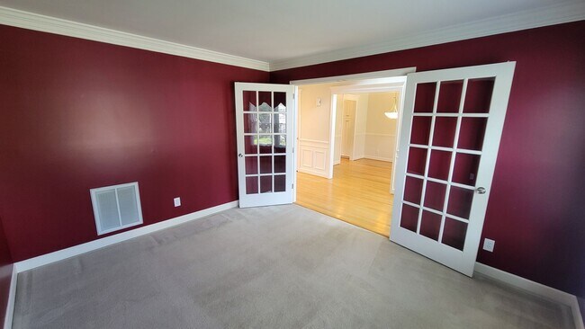 Foto del edificio - 95 River Park Ln