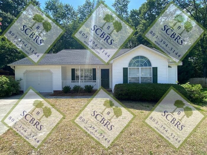 Primary Photo - Well maintained 3 bedroom, 2 bath home in ...