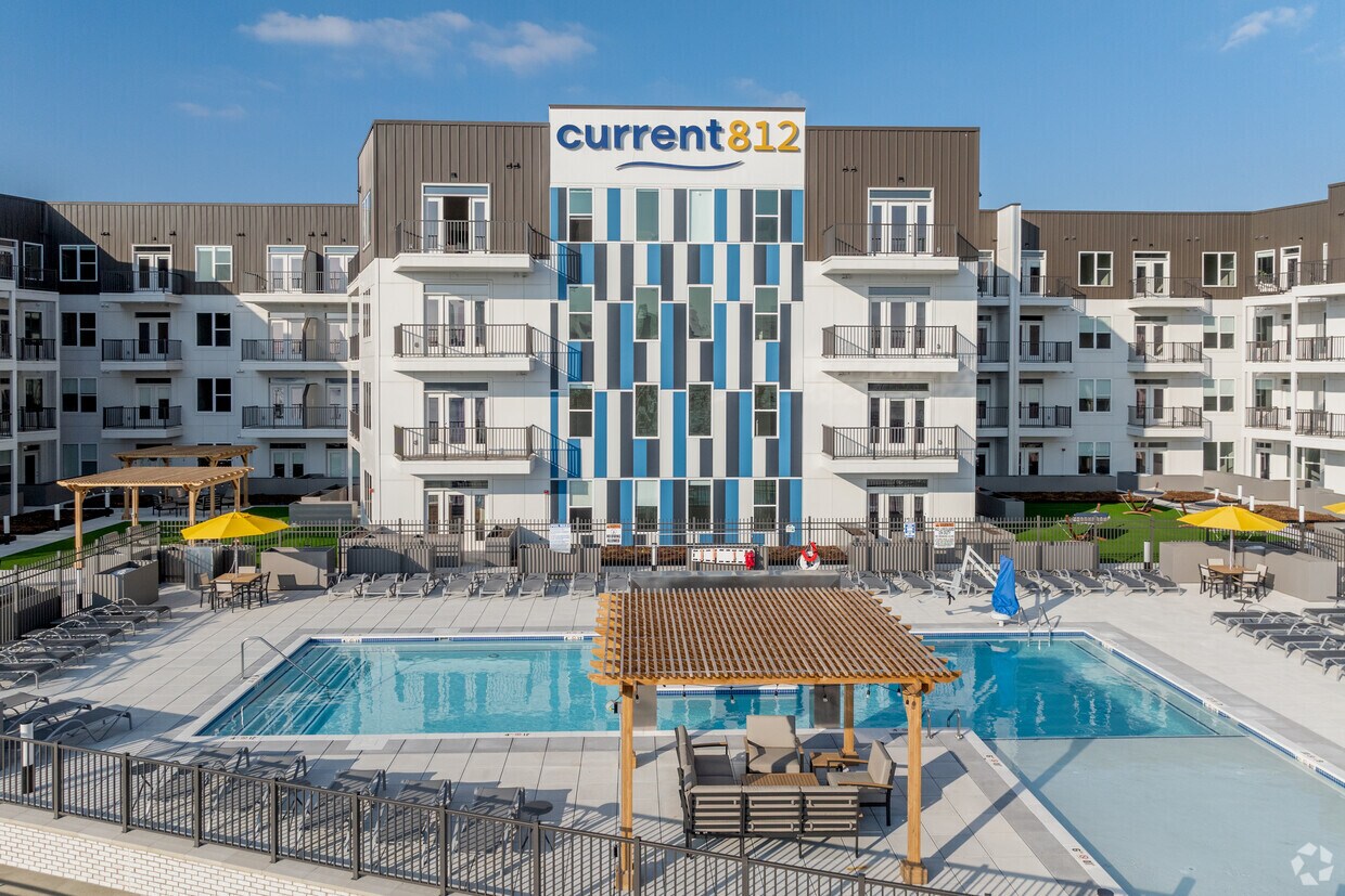 Current812 Apartments in Clarksville, IN