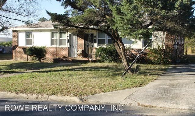 Primary Photo - 815-815 32nd Ave